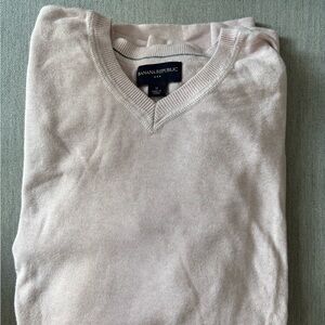 Banana Republic Cream V-Neck Sweater